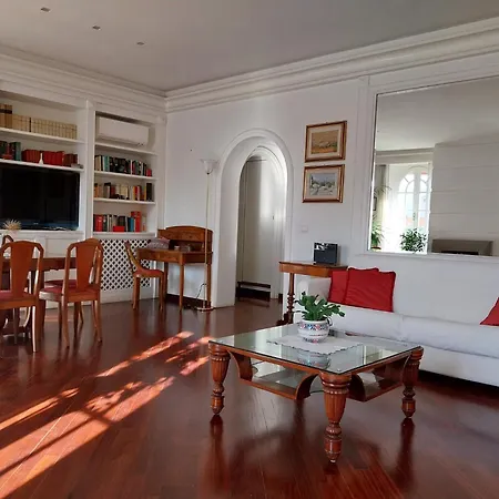 Apartment Urbanflat Colosseum Rom